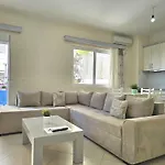 Eri * Sarandë