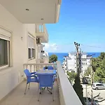 Eri Apartment *