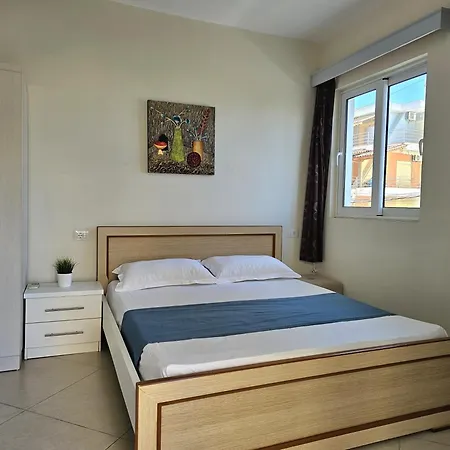 Eri * Sarandë