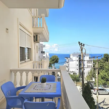 Apartment Eri *