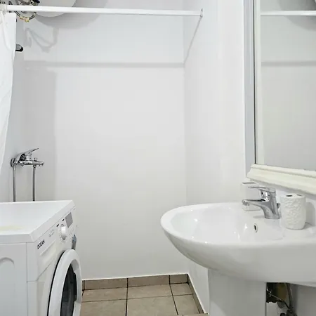 Apartament Eri Saranda