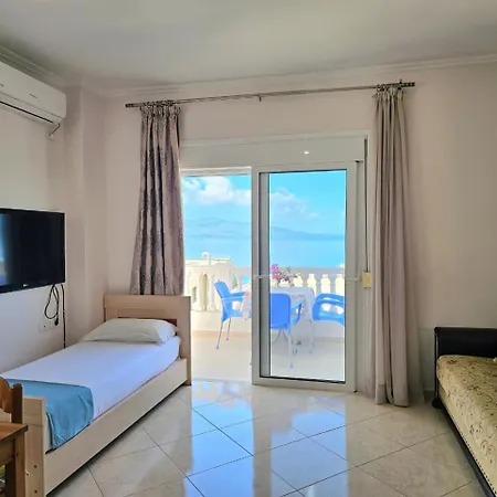 Eri * Sarandë