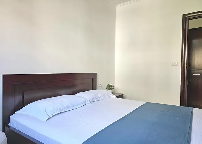 Eri Appartamento Sarandë